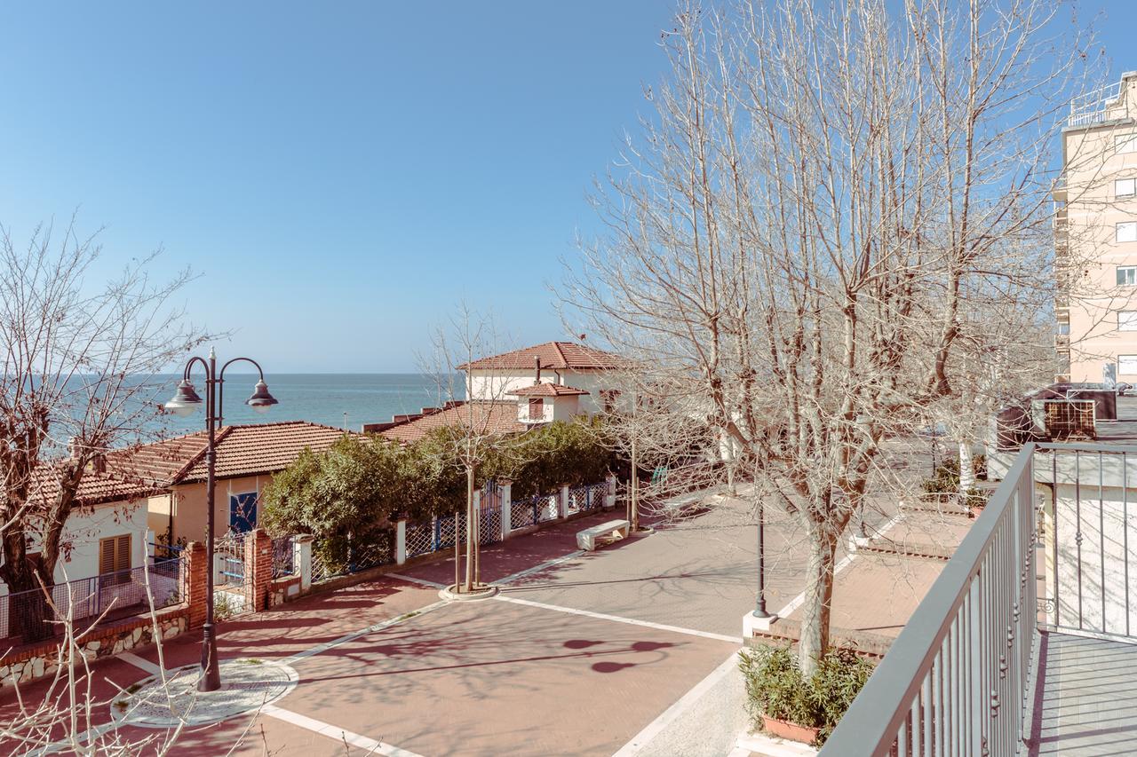 Le Terrazze Villa Follonica Exteriör bild
