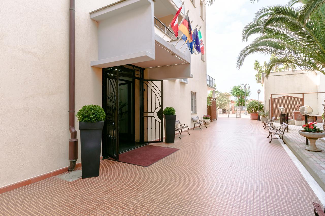 Le Terrazze Villa Follonica Exteriör bild