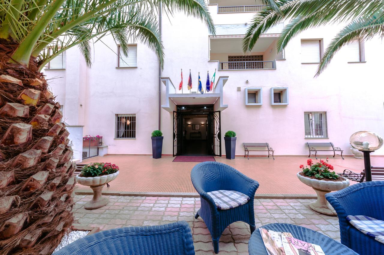 Le Terrazze Villa Follonica Exteriör bild